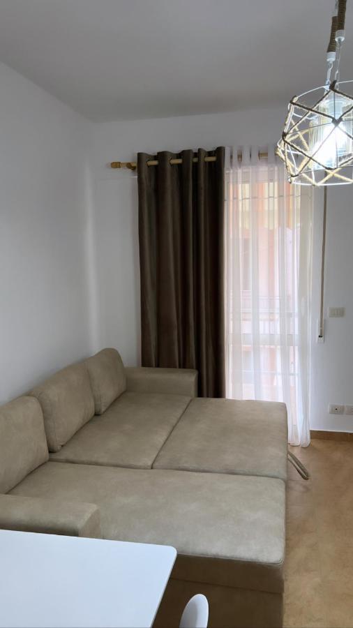 Sea View Apartment Durres Luaran gambar