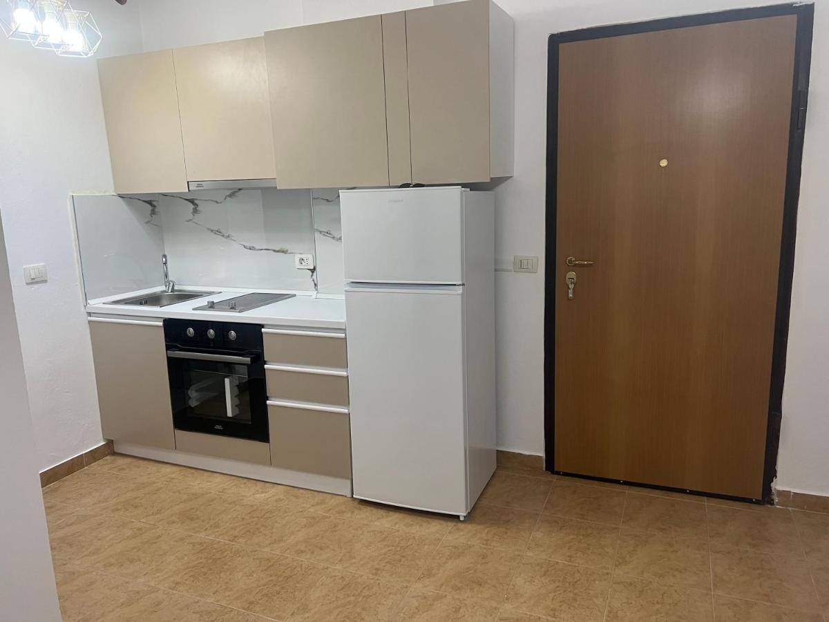 Sea View Apartment Durres Luaran gambar